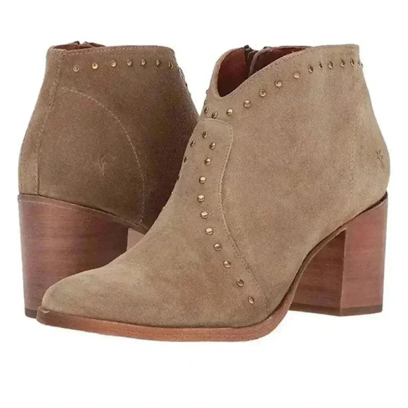 Frye Women's 5.5‎ Nora Studded Zip Short Heeled Leather Suede Booties in Sand - Picture 1 of 13